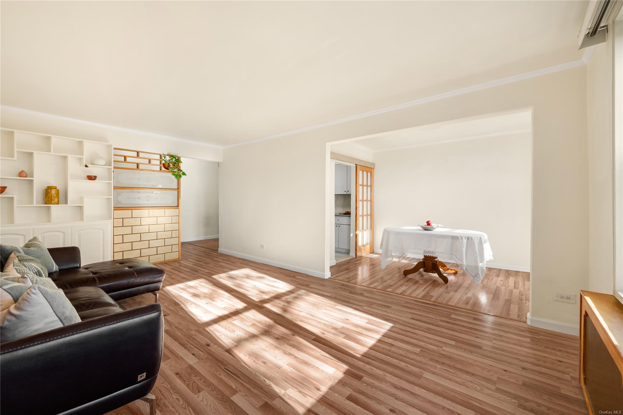 140-15 Holly Avenue 4n Property Photo 1