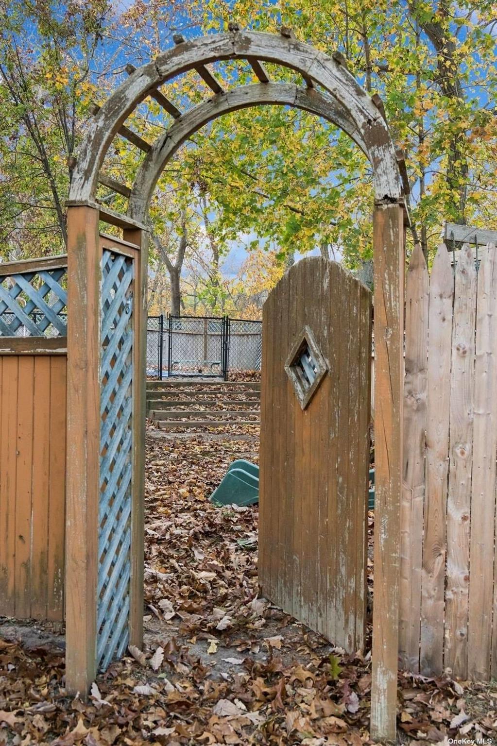 1 Squire Lane Property Photo 8