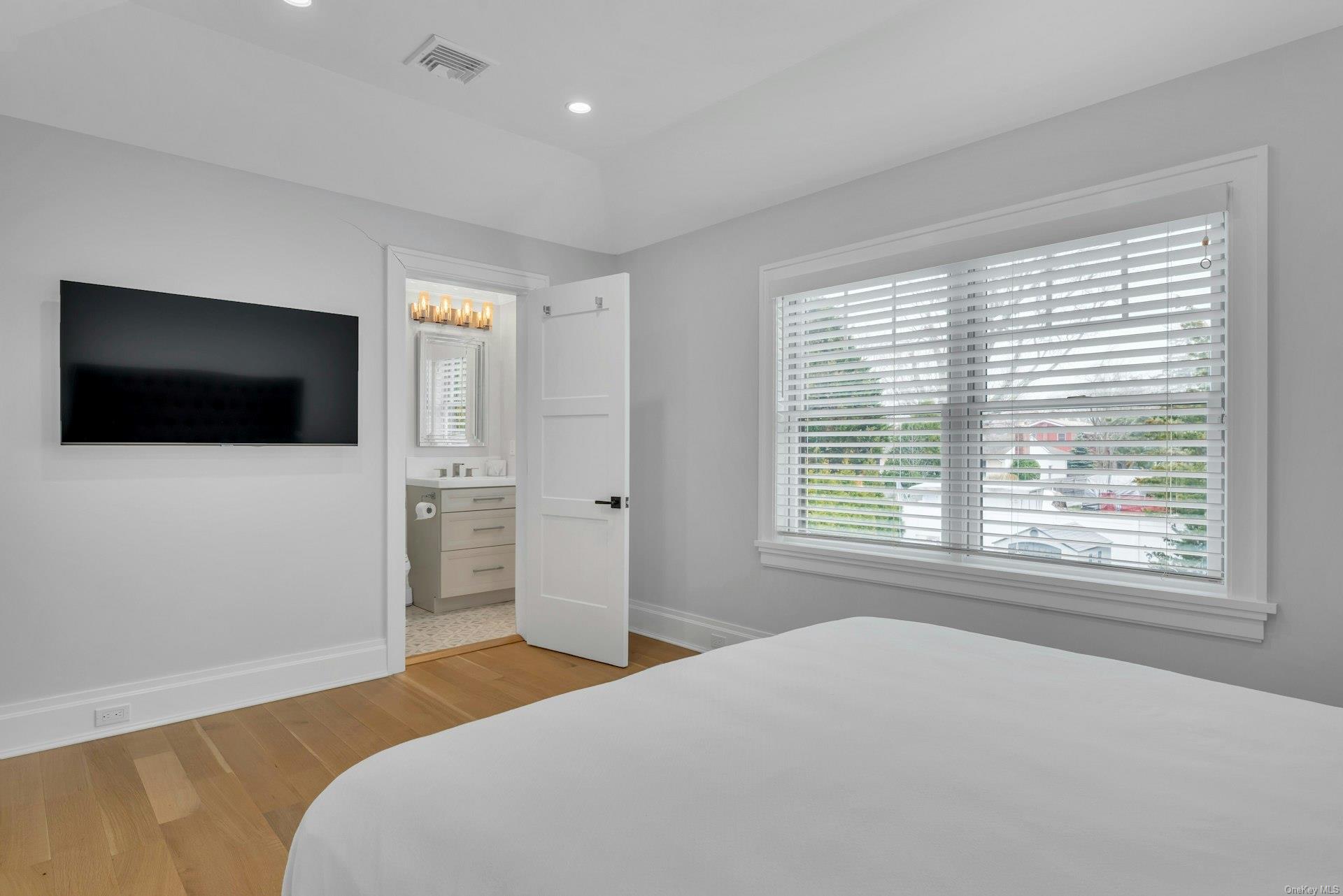 165 Marine Place Property Photo 15