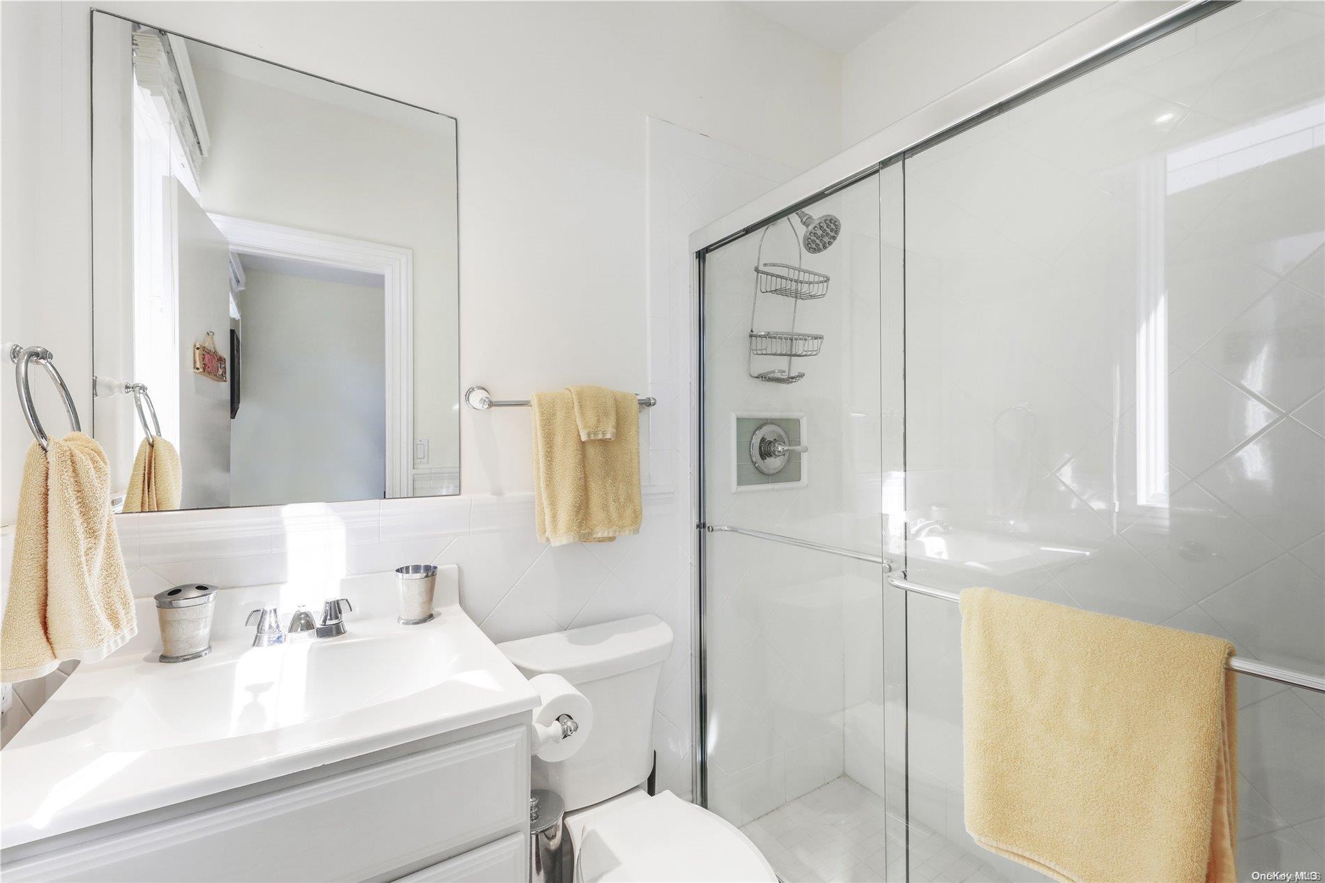 771 Dune Road Property Photo 12
