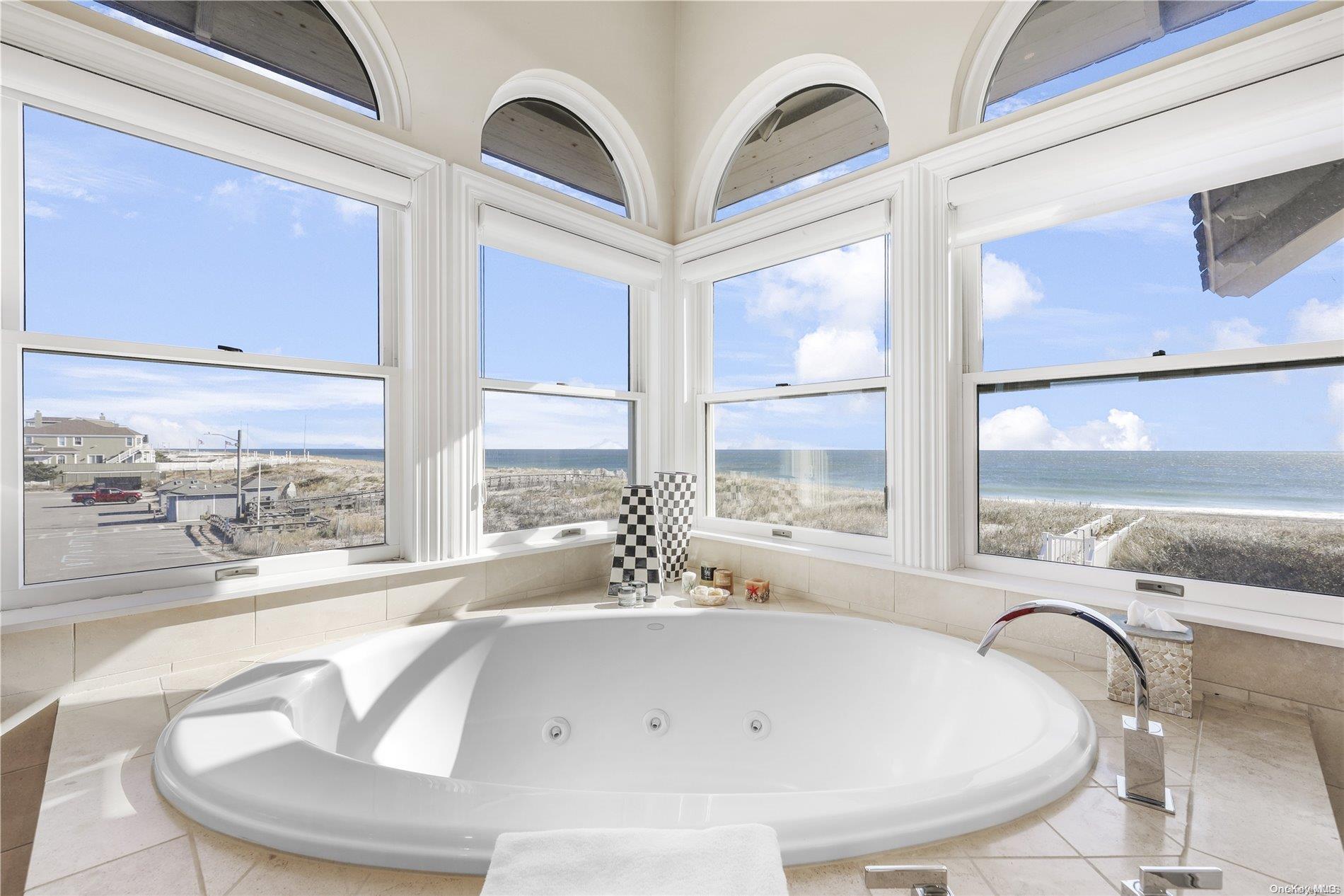 771 Dune Road Property Photo 20