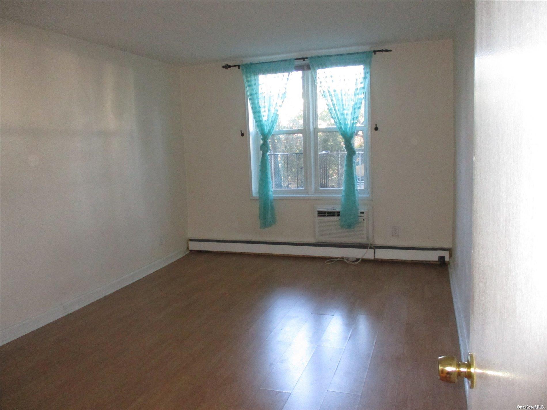 54-40 Little Neck Parkway 1j Property Photo 6