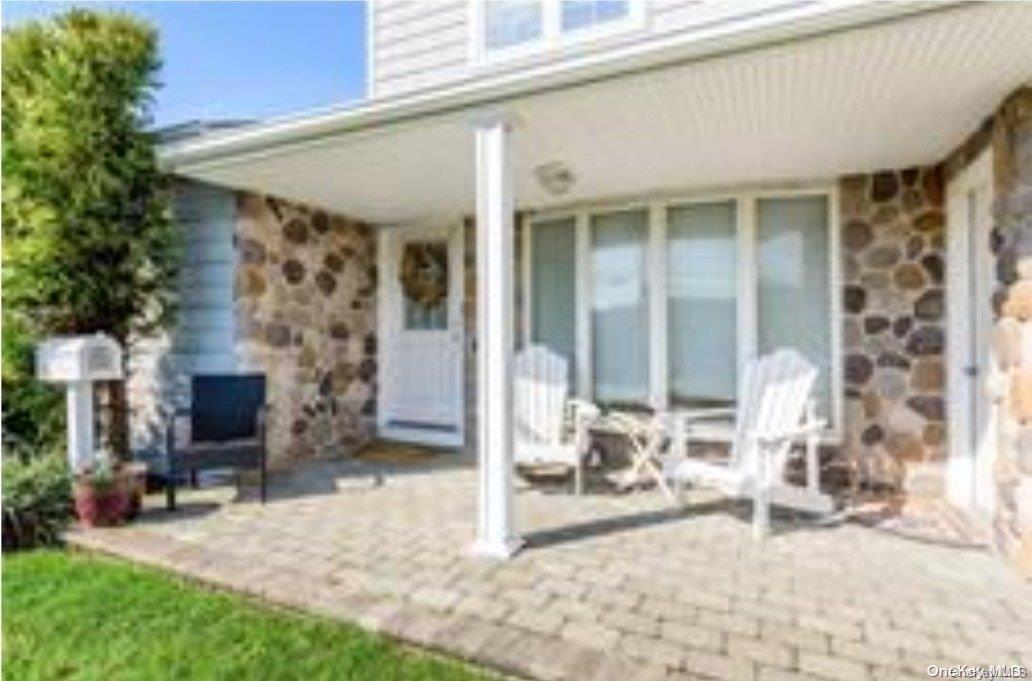 66 Leamington Street Property Photo 3