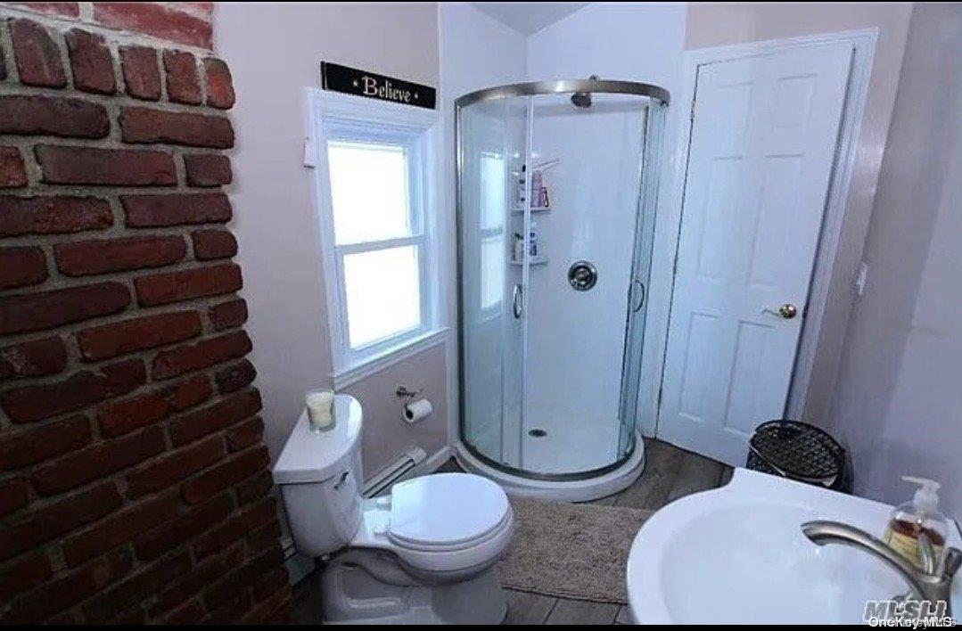 66 Leamington Street Property Photo 16