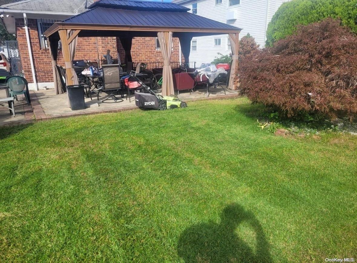 131-21 133rd Street Property Photo 8