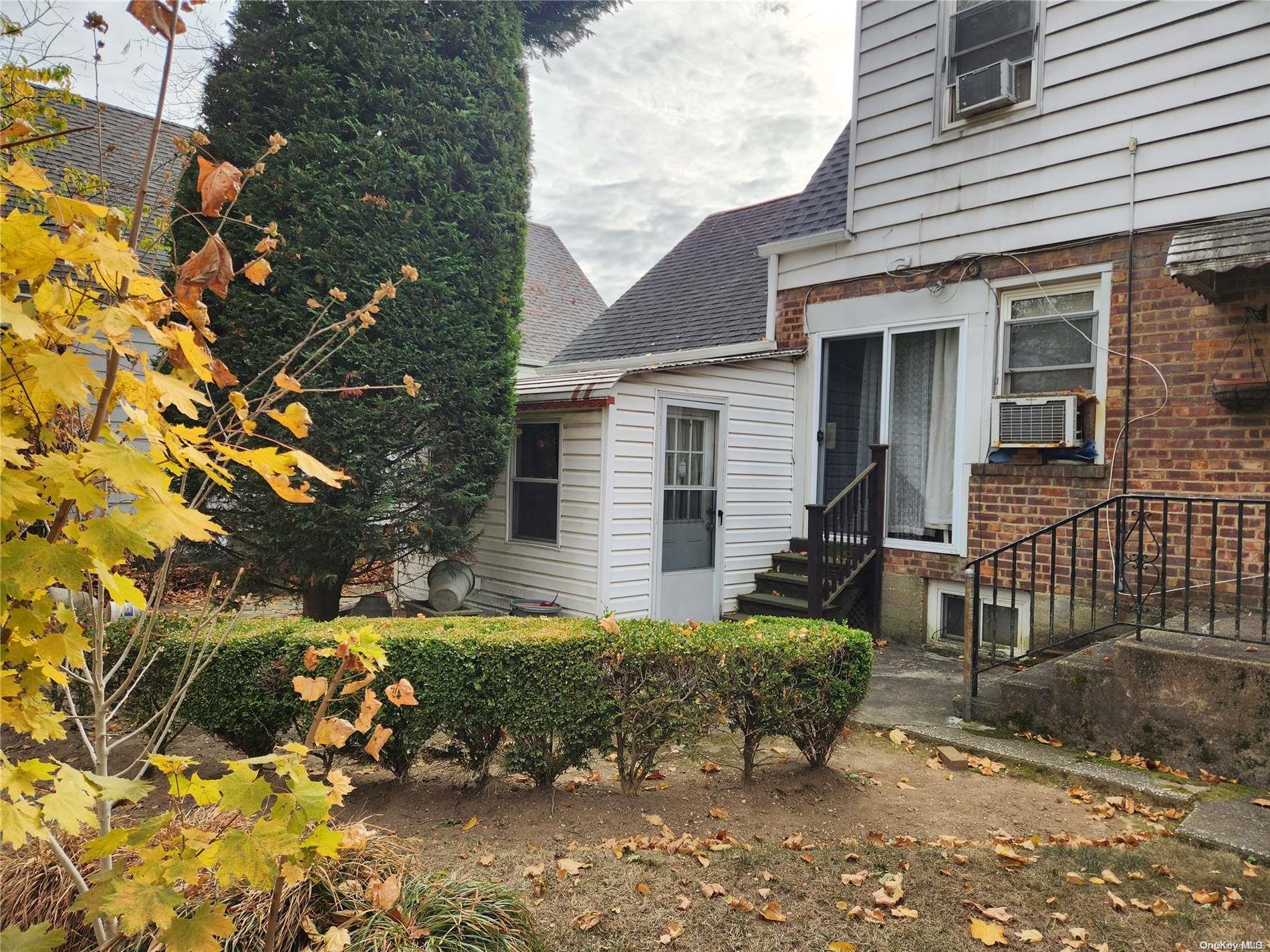 27 Allen Street Property Photo 4