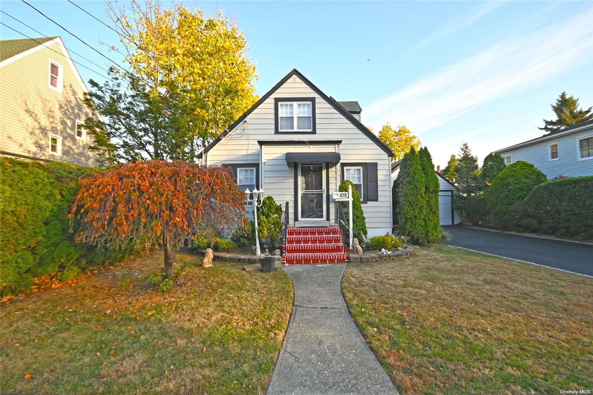 109 Hillsboro Avenue Property Photo