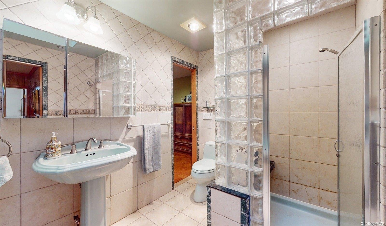 24 Everett Street Property Photo 21