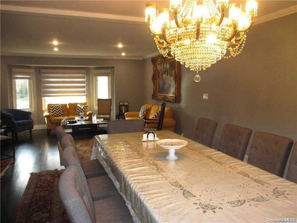 4 Imperial Court Property Photo 2