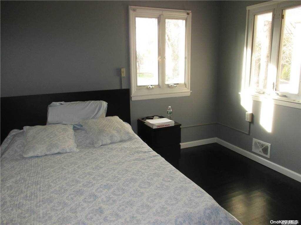 4 Imperial Court Property Photo 9