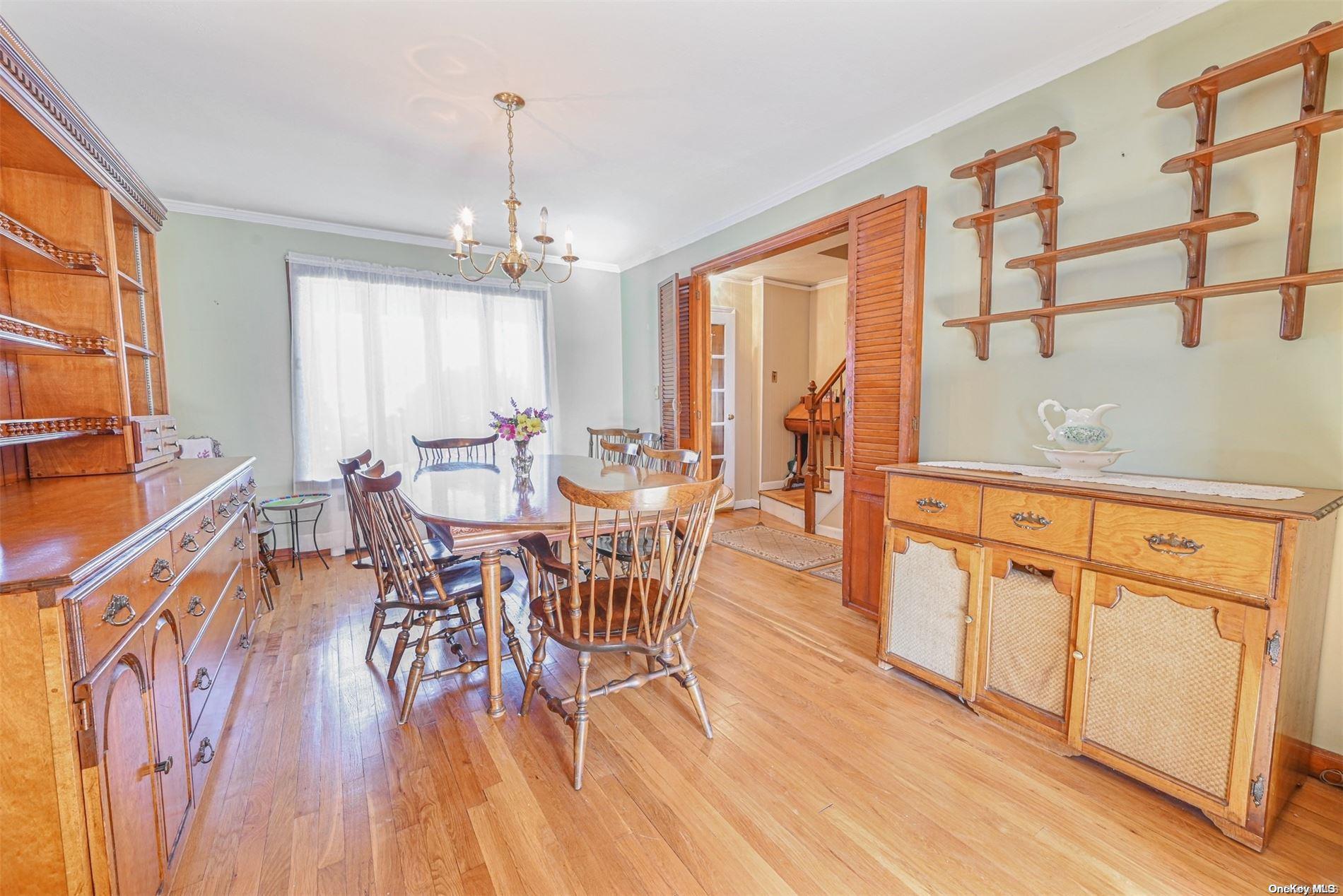 2666 Lexington Avenue Property Photo 9