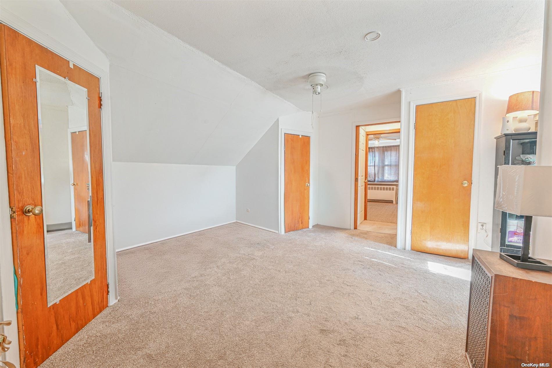 2666 Lexington Avenue Property Photo 16