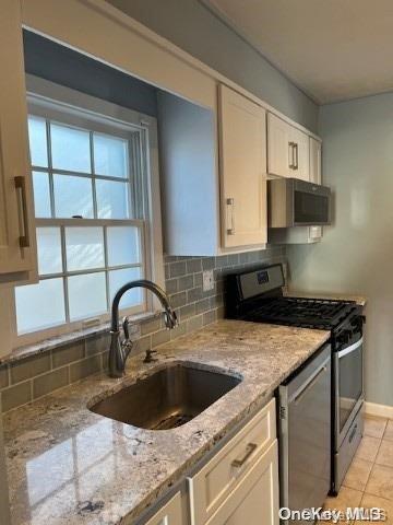 42 Dakota Street Property Photo 5