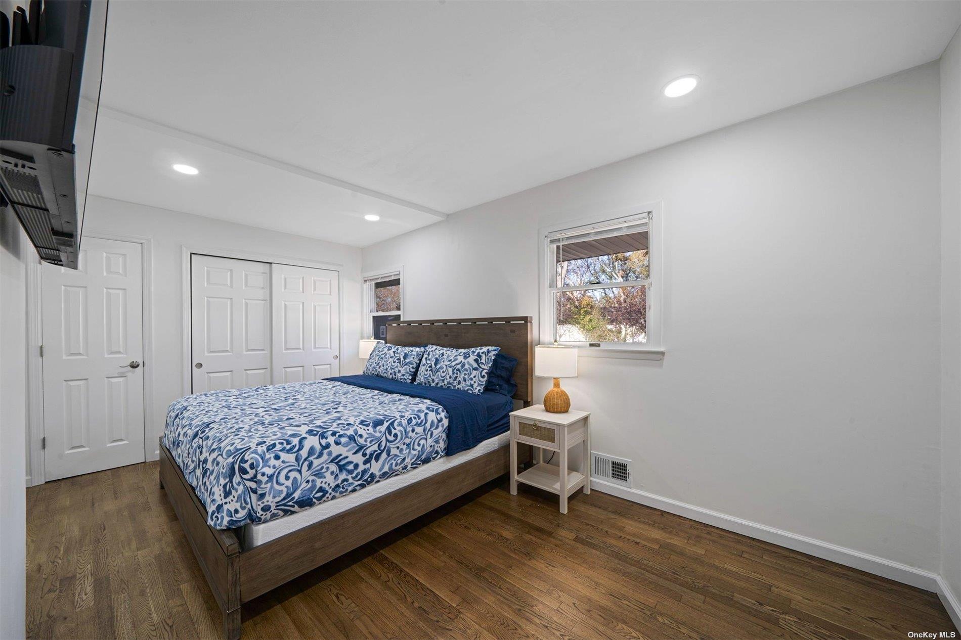 6 Rolling Hill Road Property Photo 14