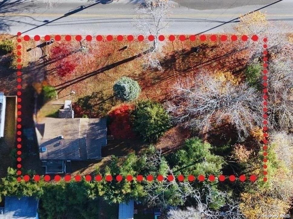 32 Whittier Drive Property Photo 2