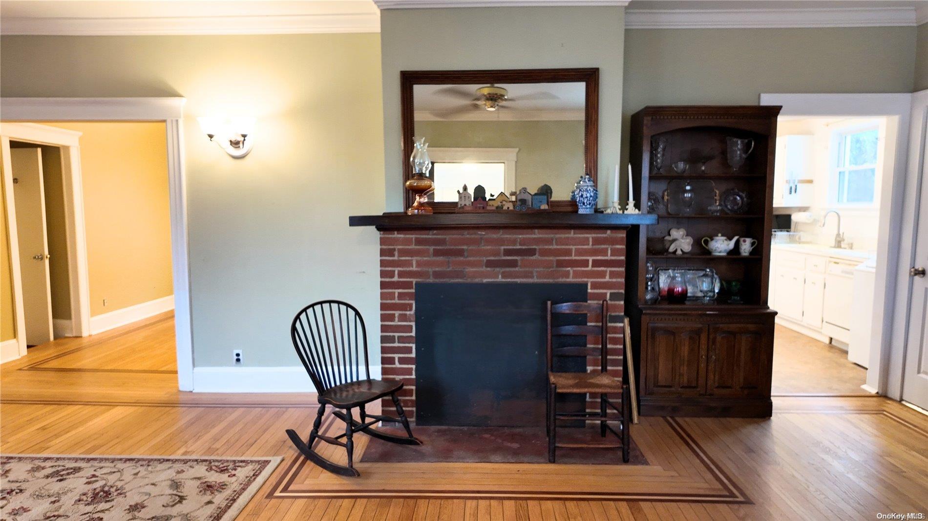 32 Whittier Drive Property Photo 4