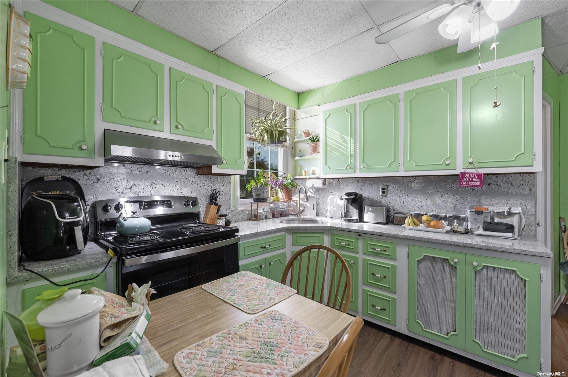 140-36 247th Street Property Photo 8