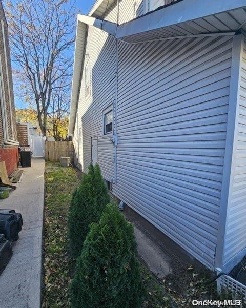 414 Castleton Avenue Property Photo 5