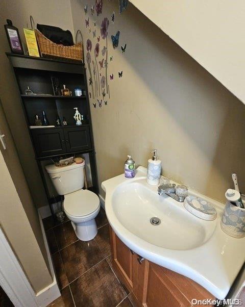 414 Castleton Avenue Property Photo 20