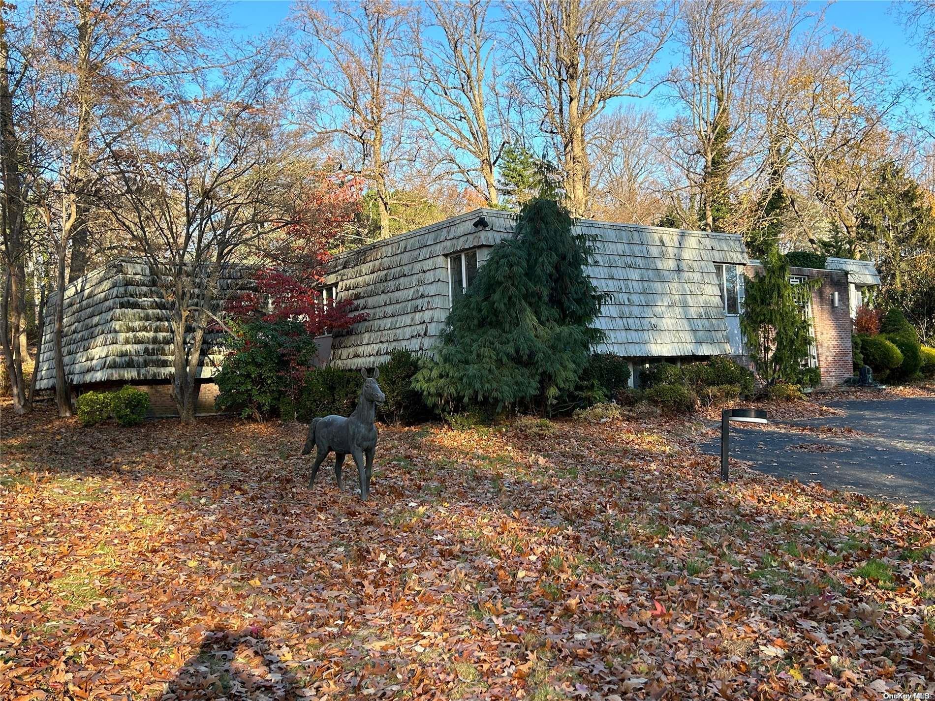 25 Sousa Drive Property Photo 2