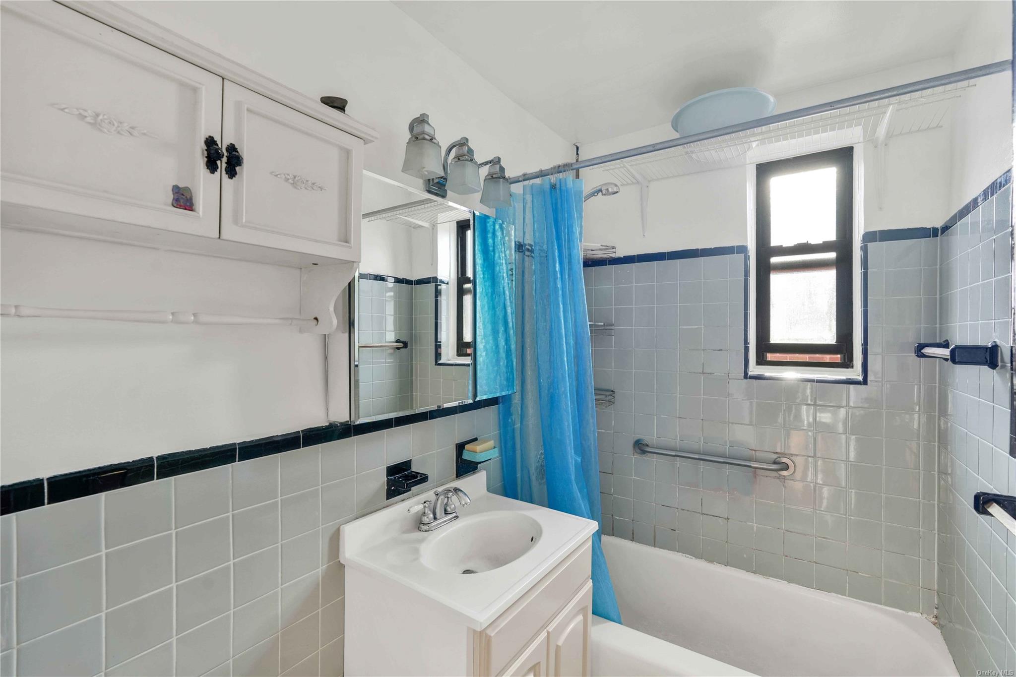 170-06 Crocheron Avenue 2c Property Photo 13