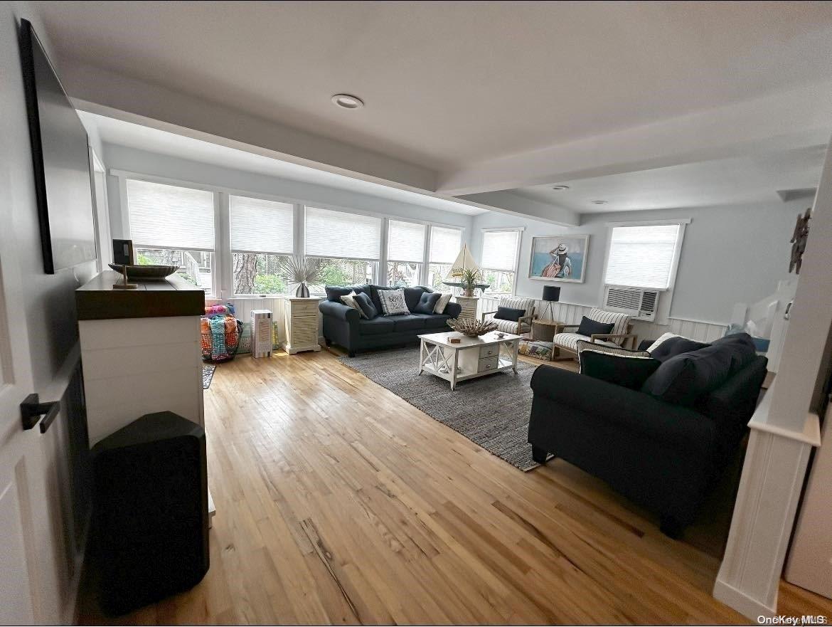 415 Dehnhoff Walk Property Photo 4
