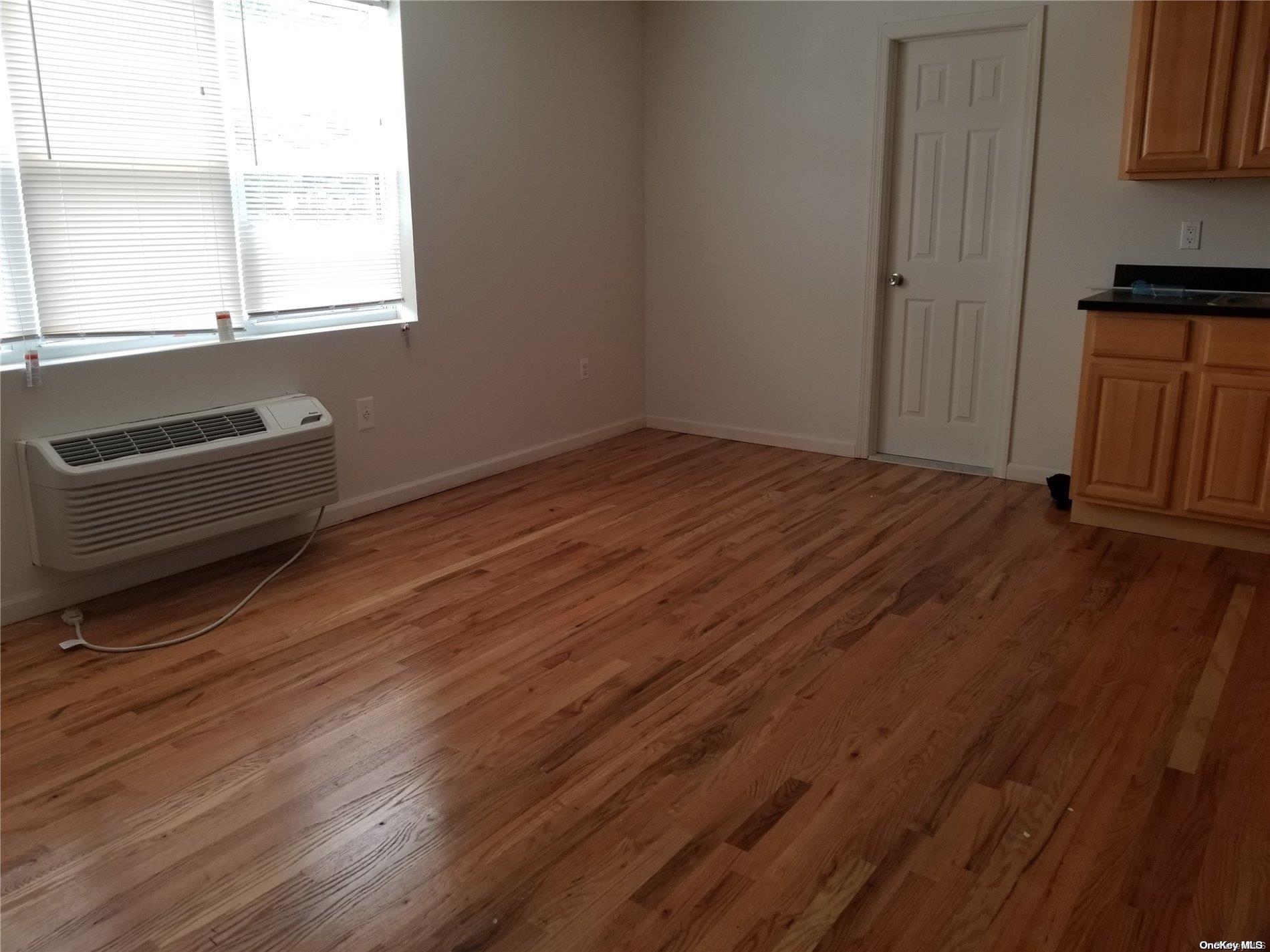 3530 Mickle Avenue Property Photo 8