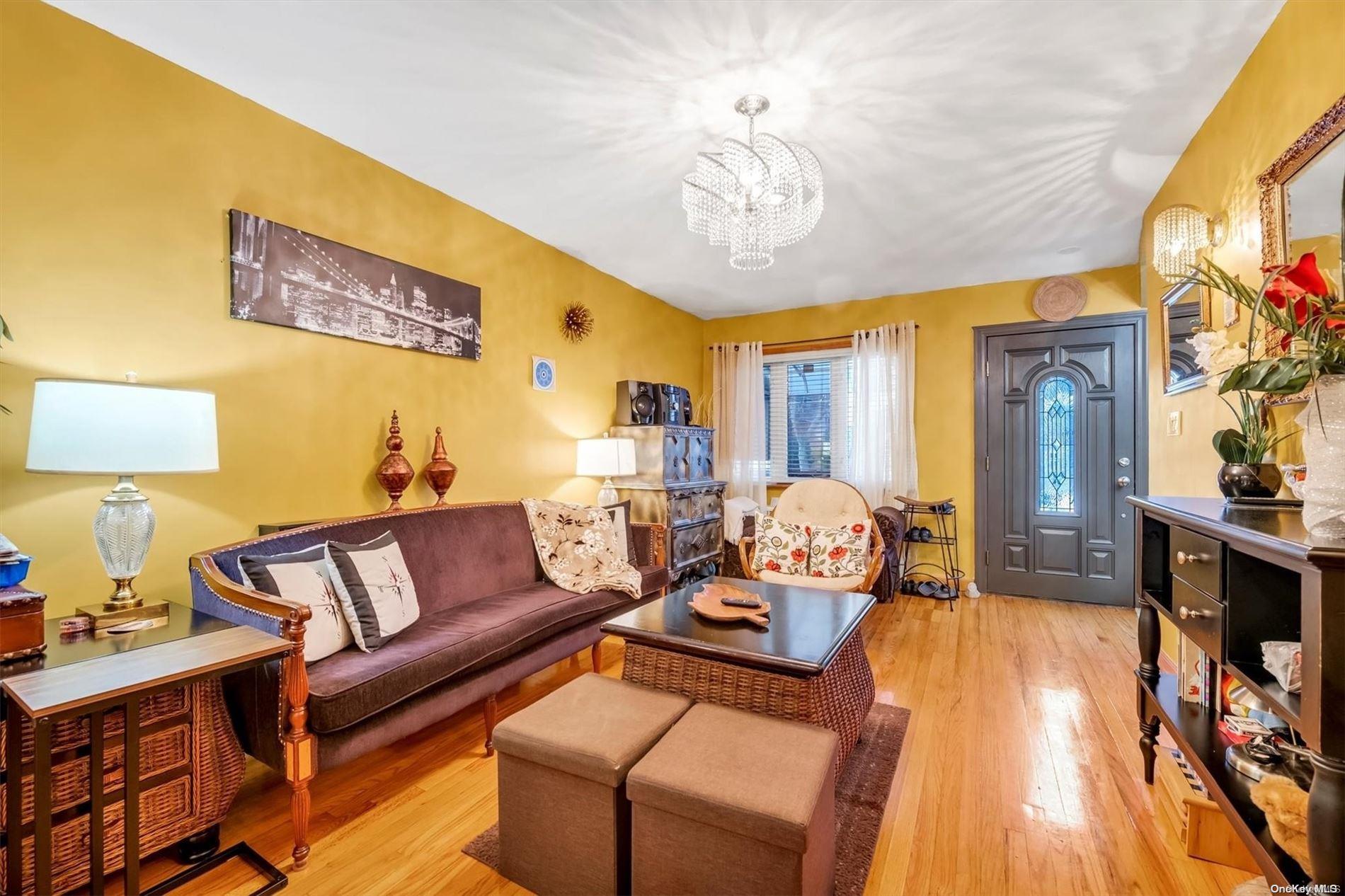 3086 Avenue W Property Photo 2