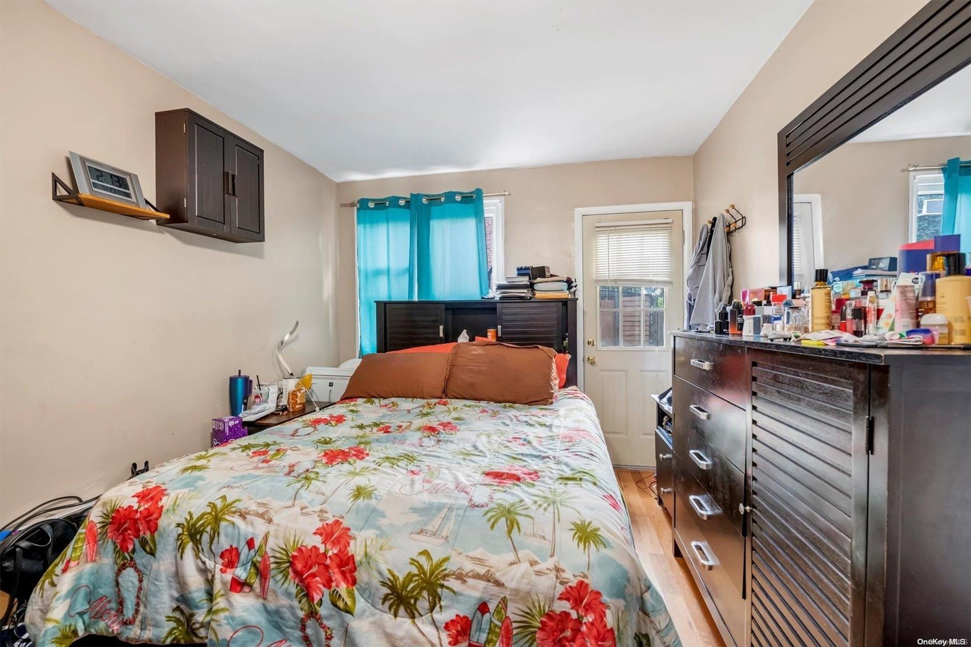 3086 Avenue W Property Photo 10