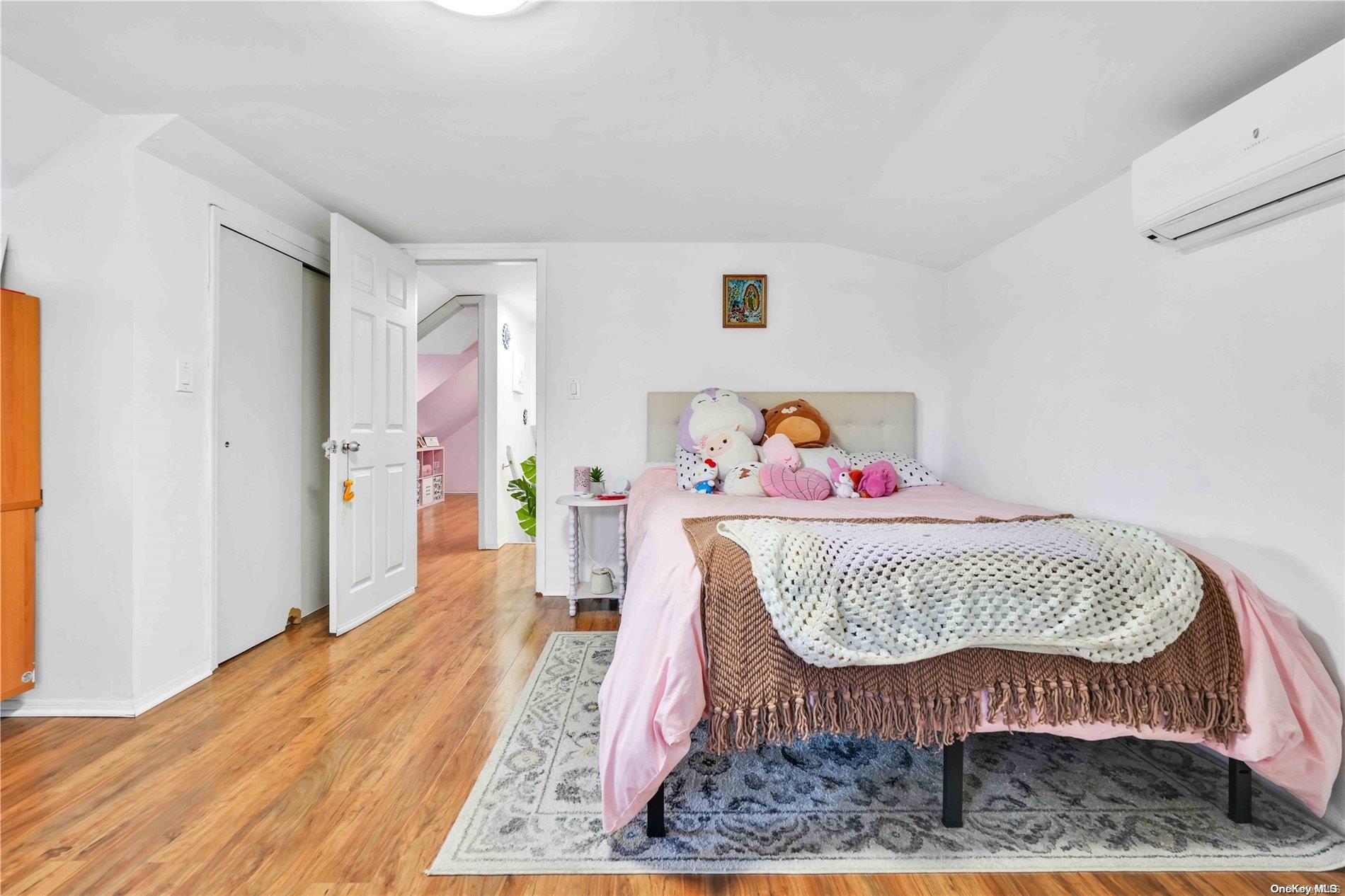 1260 Bretton Road Property Photo 12