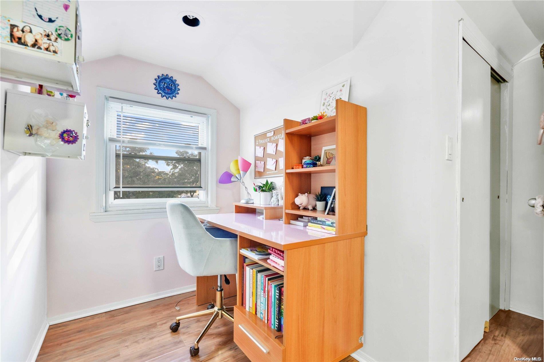 1260 Bretton Road Property Photo 15