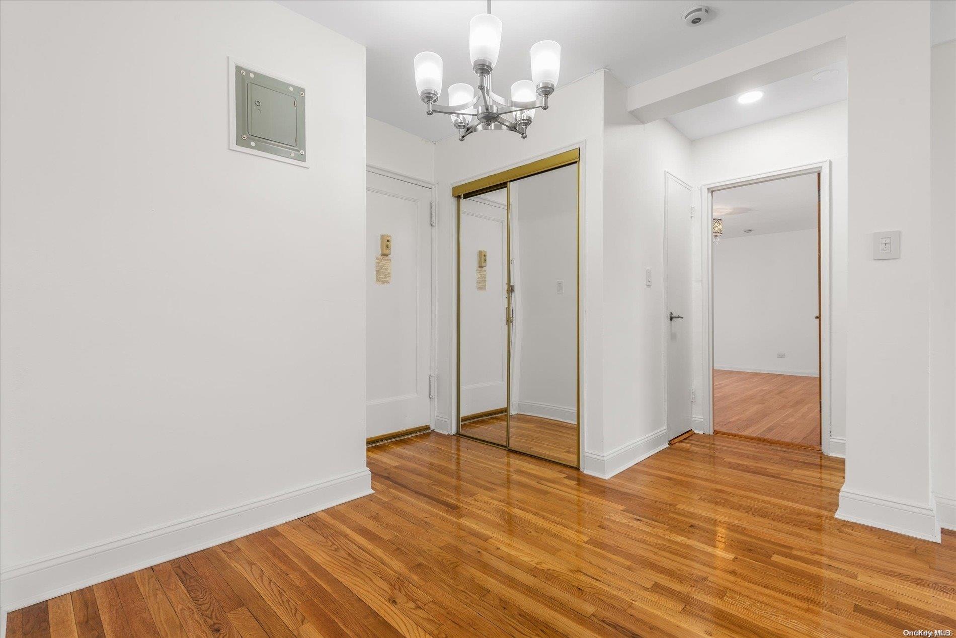65-15 38th Avenue 5w Property Photo 3