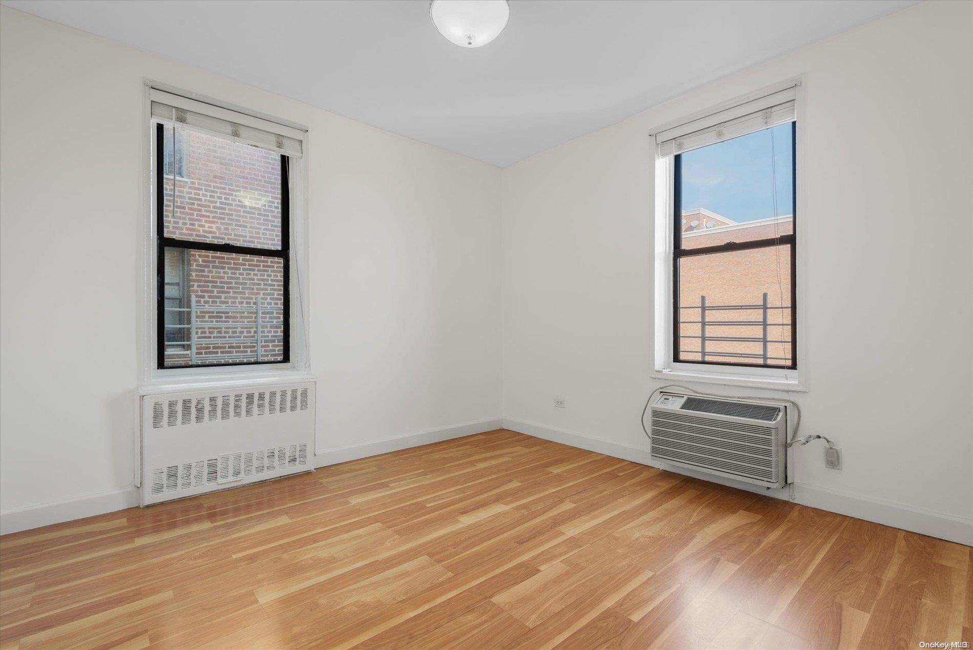 65-15 38th Avenue 5w Property Photo 16