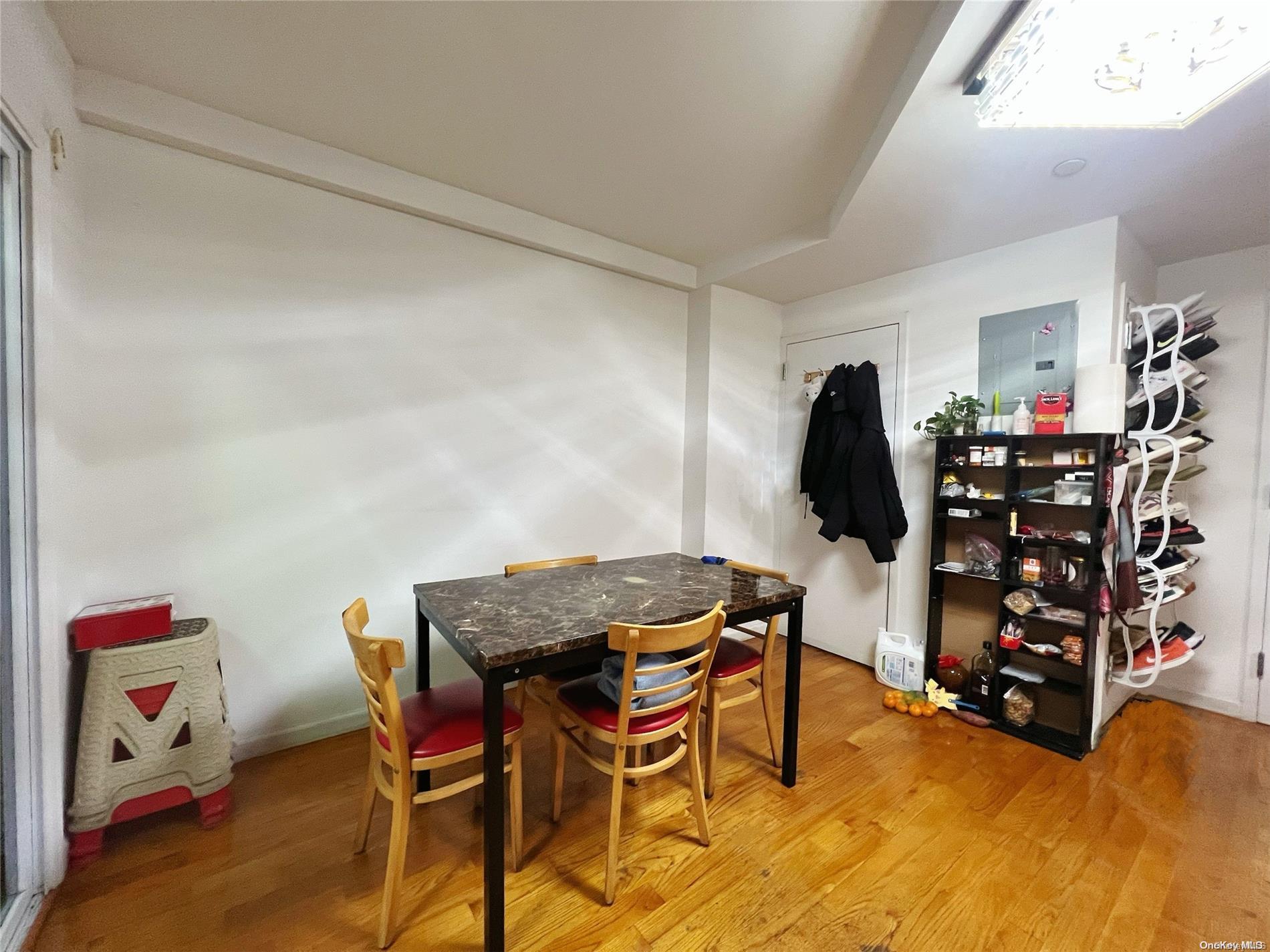 140-75 Ash Avenue 3e Property Photo 1