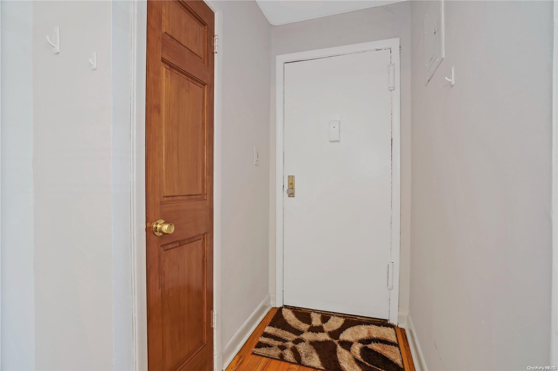 47-27 215 Place 1a Property Photo 4