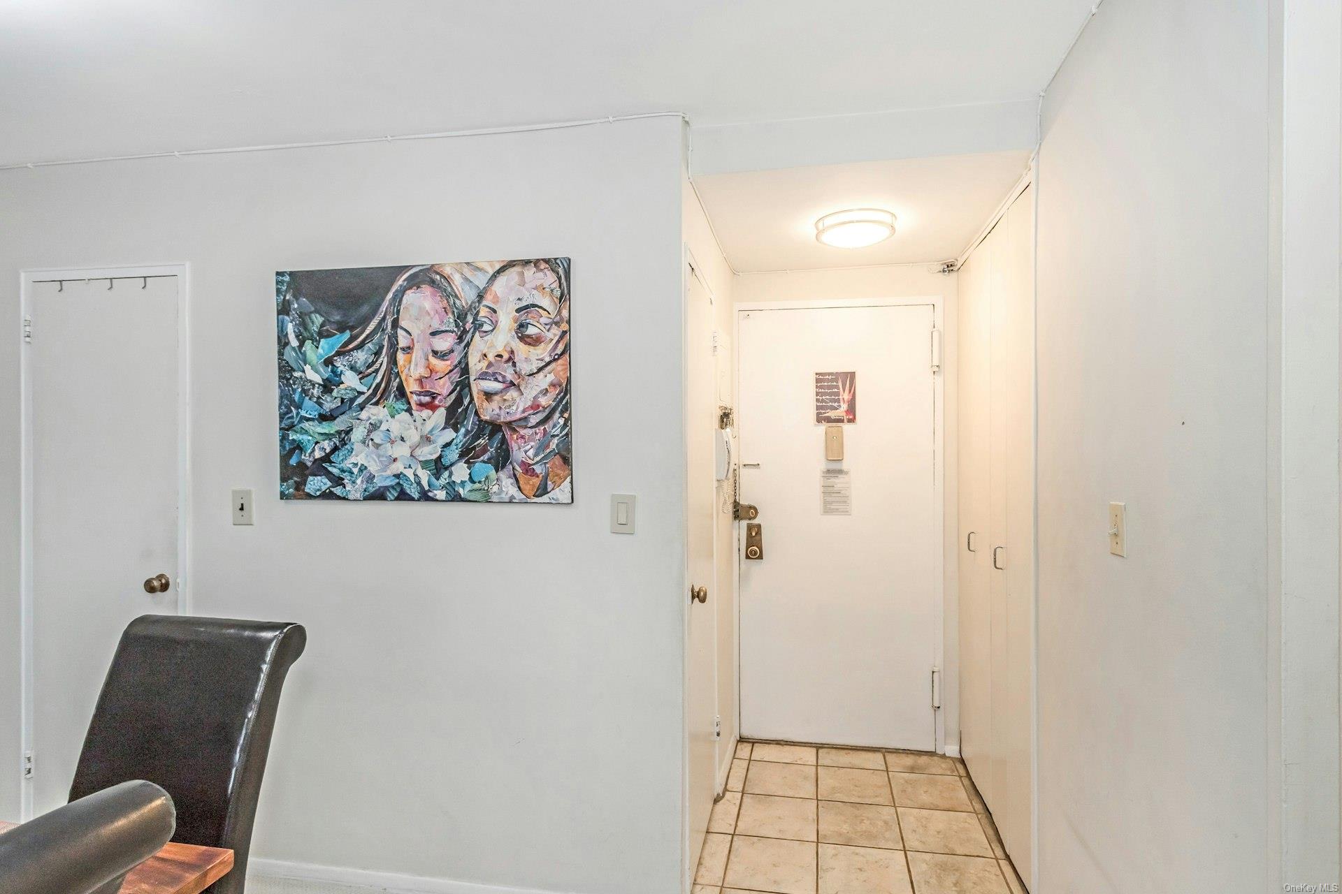 175-20 Wexford Terrace 4s Property Photo 4
