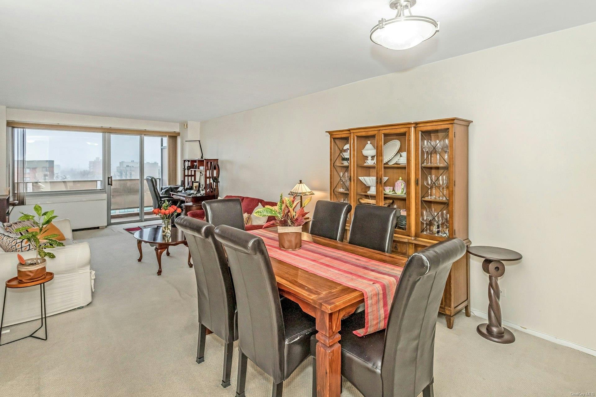 175-20 Wexford Terrace 4s Property Photo 5