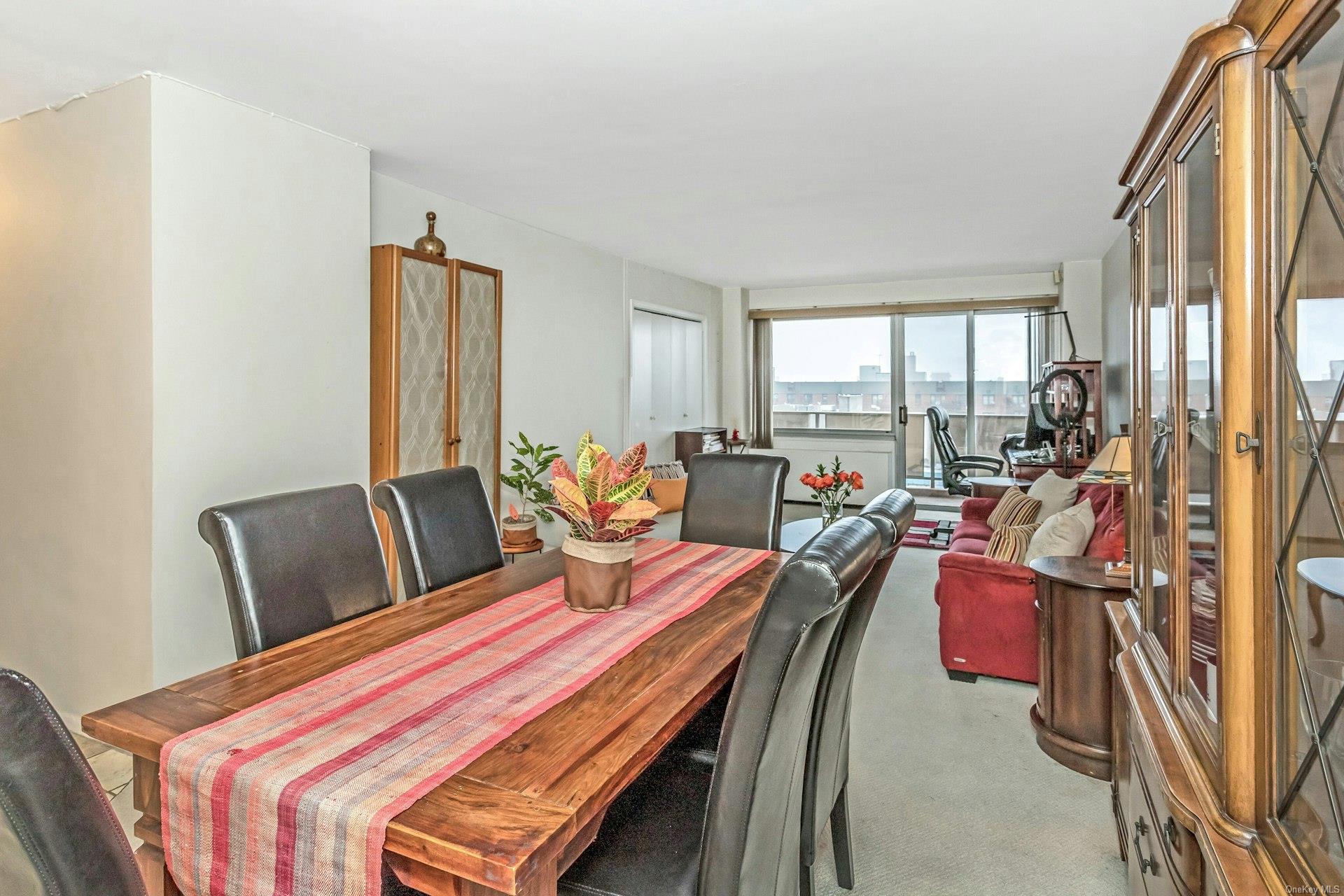 175-20 Wexford Terrace 4s Property Photo 6
