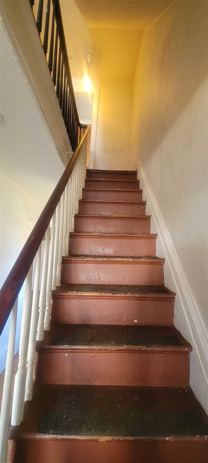 77 Montgomery Property Photo 16