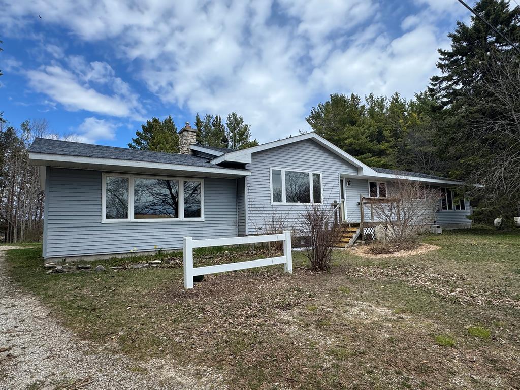 1340 Jackson Harbor Rd Property Photo 1