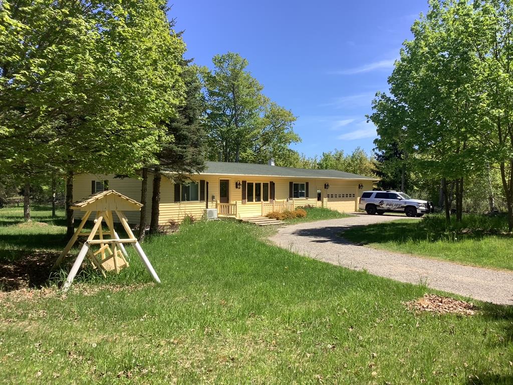 856 Potawatomi Dr Property Photo 1