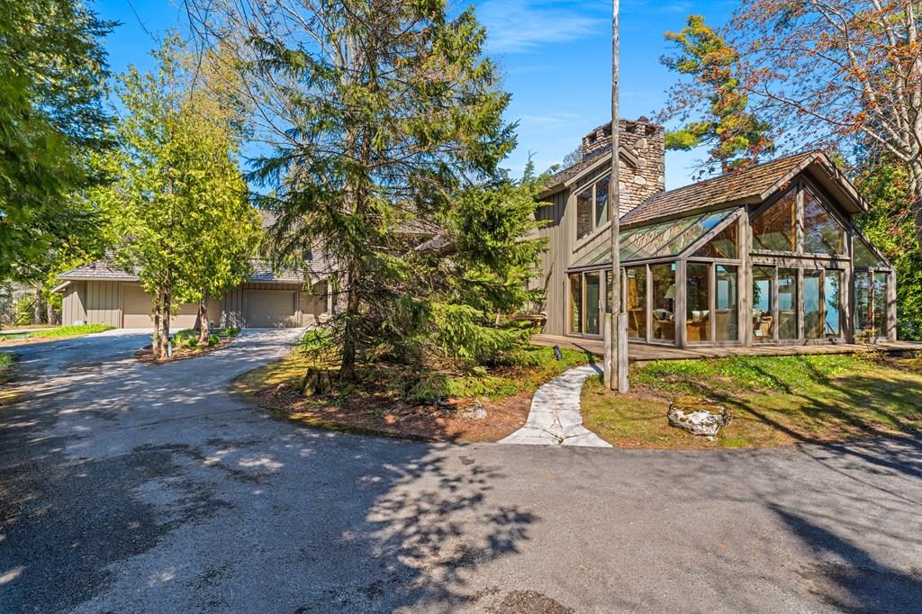 8654 Stone Mill Ln Property Photo 1