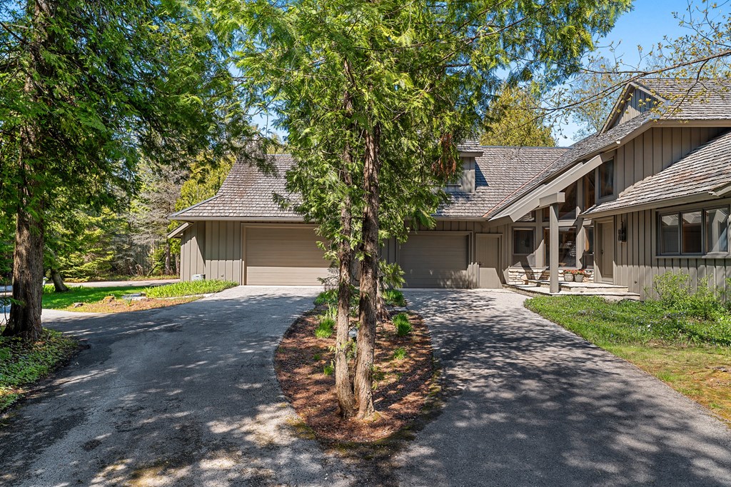 8654 Stone Mill Ln Property Photo 10