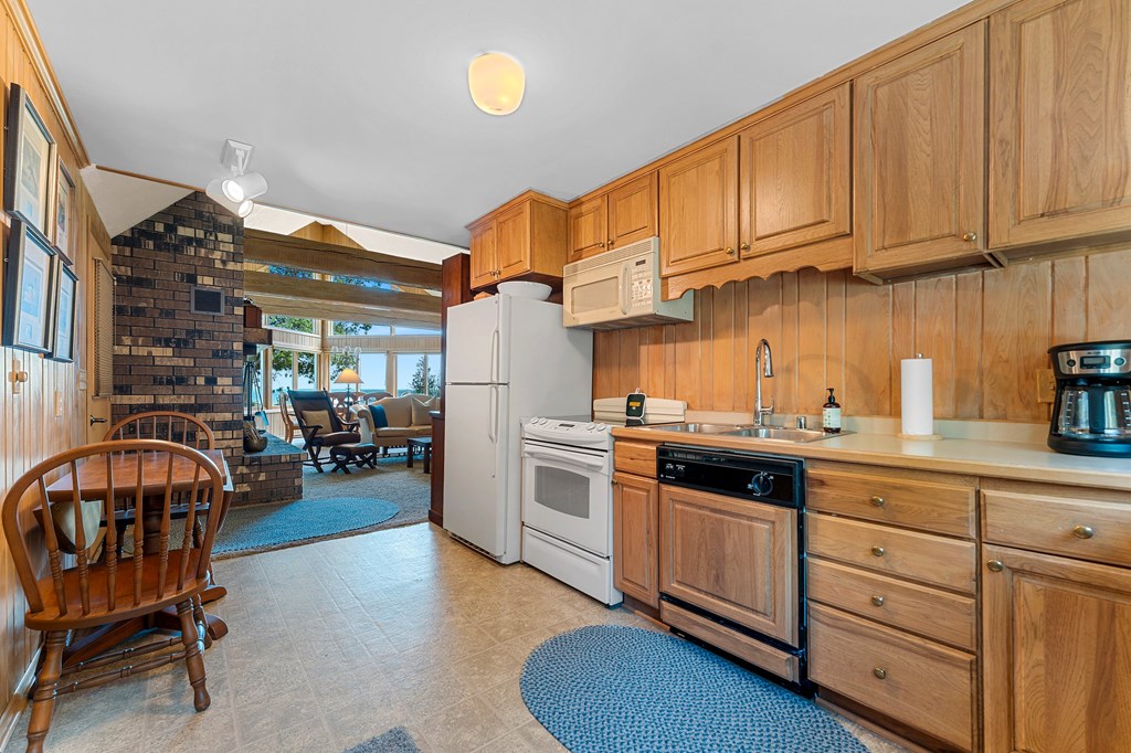 8654 Stone Mill Ln Property Photo 114