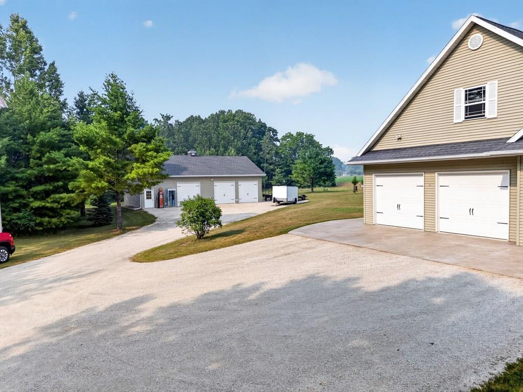 5347 County Rd Tt Property Photo 1