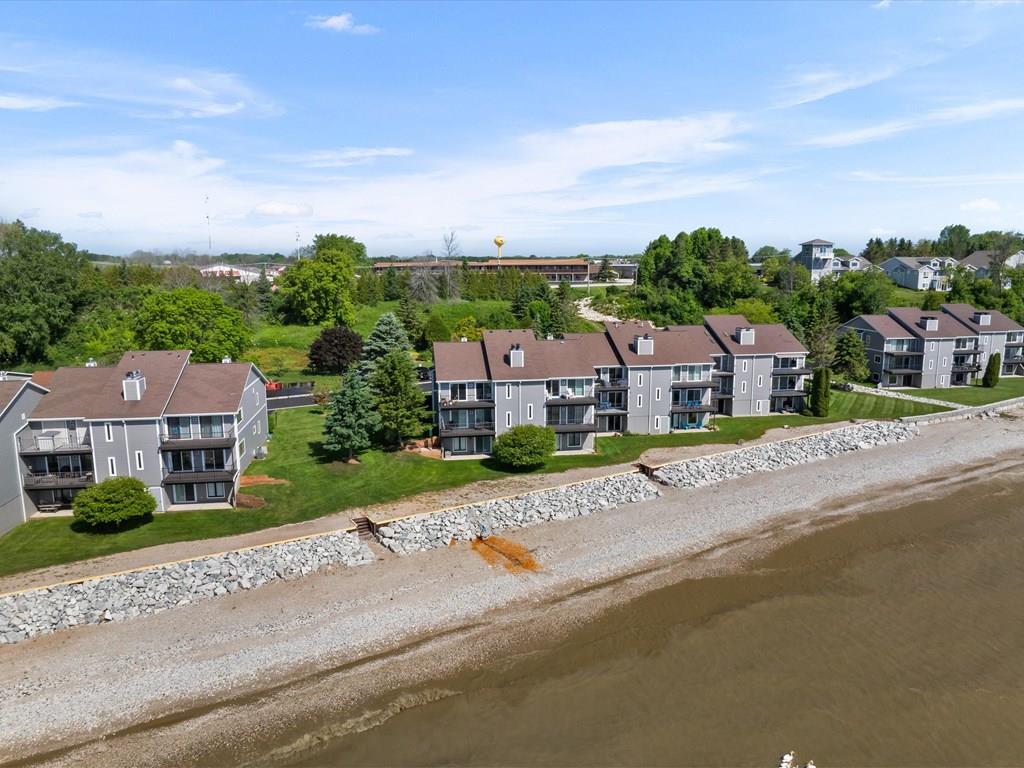 130 Summit Beach Dr # D