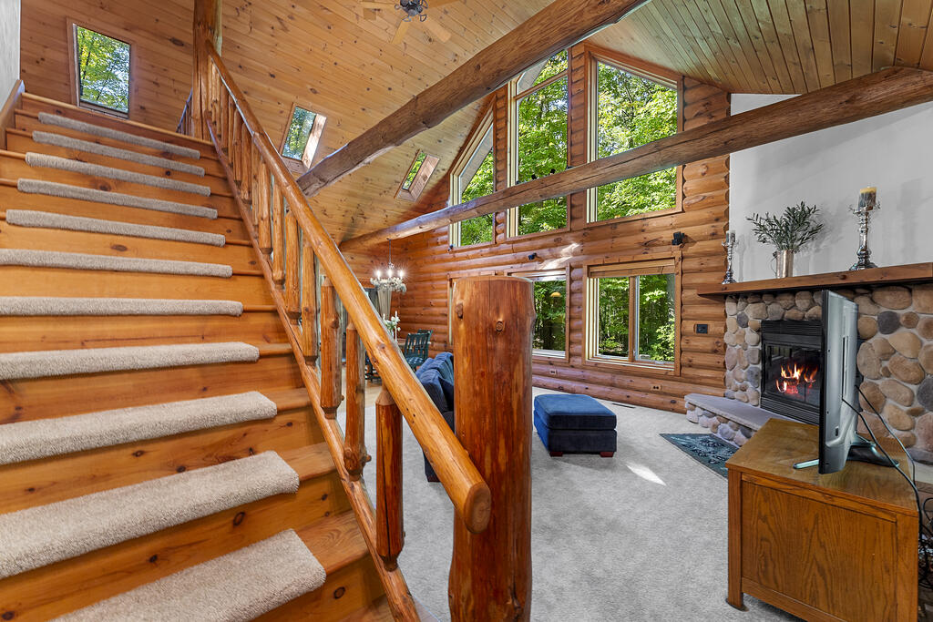 5922 Bluff Ledge Rd Property Photo 6