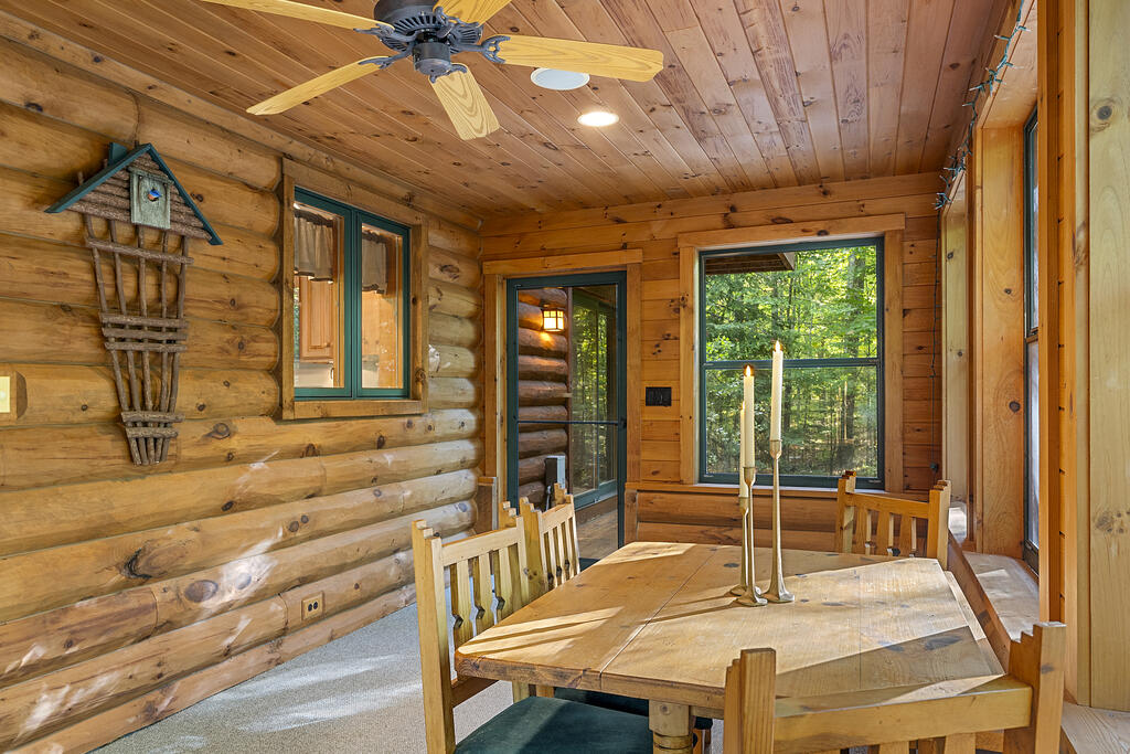 5922 Bluff Ledge Rd Property Photo 12