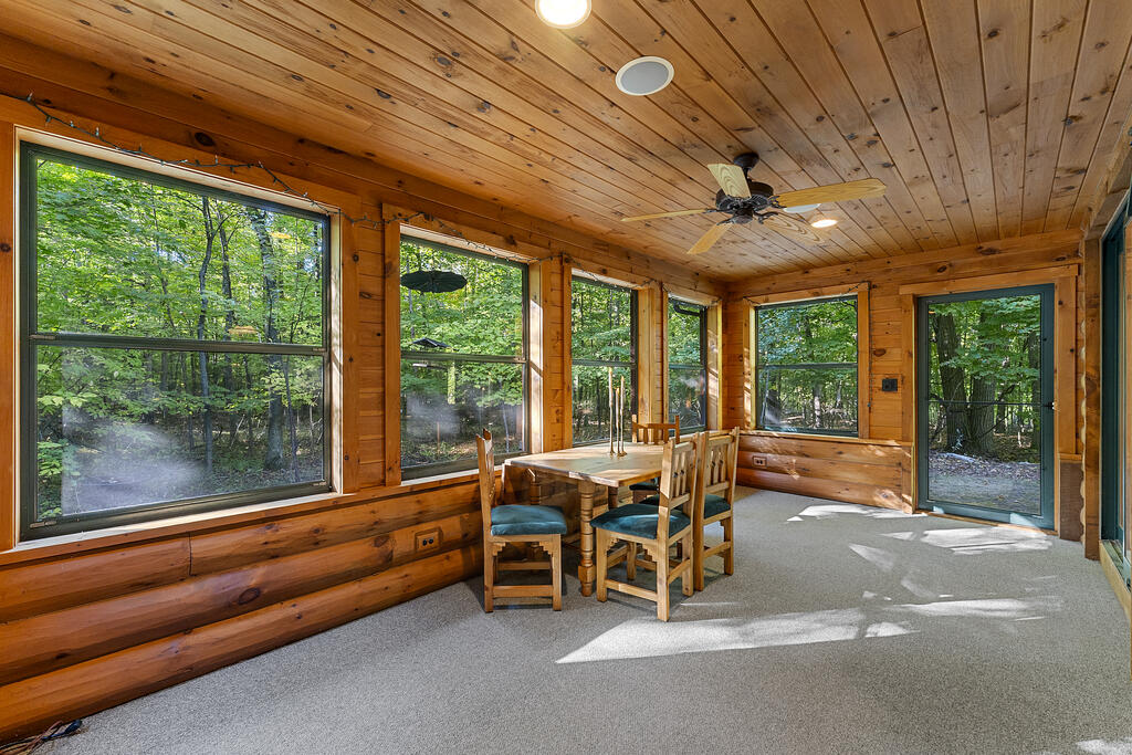 5922 Bluff Ledge Rd Property Photo 13