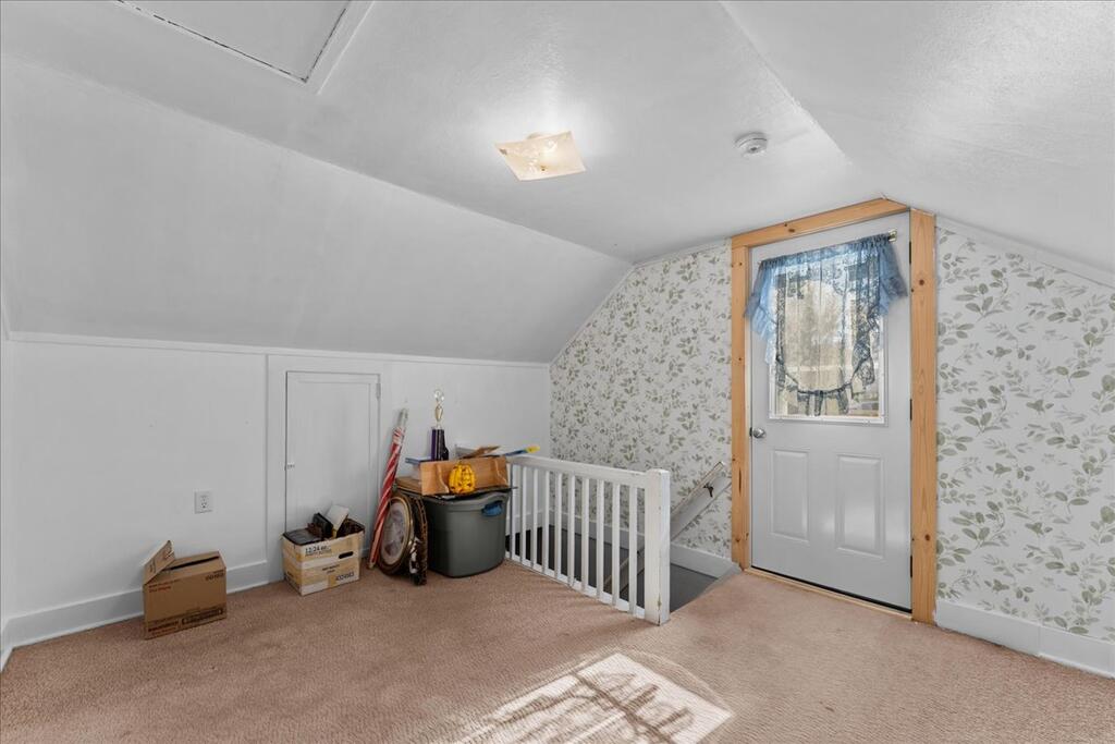 710 Ellis St Property Photo 21